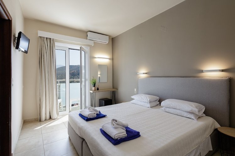 Areti, Crete