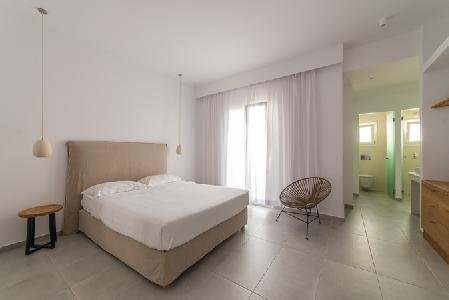 Skiathos Avaton, Skiathos