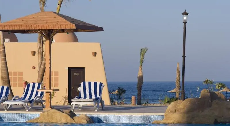 Pool, Wadi Lahmy Azur Resort, Red Sea Riviera