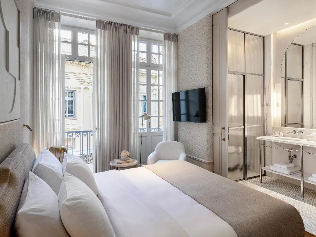 DOUBLE SUPERIOR WITH BALCONY Room, THE DOLLI at Acropolis, A Hotel to Live, Athens