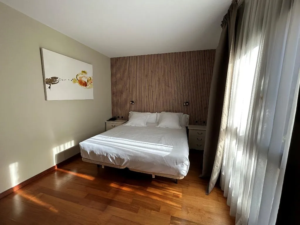 DOUBLE SUPERIOR Room, Hotel Blancafort Spa Termal, Barcelona