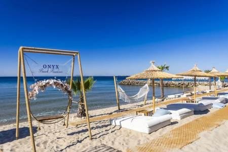 Onyx Beach Residence - Free Parking & Beach Access, Bourgas
