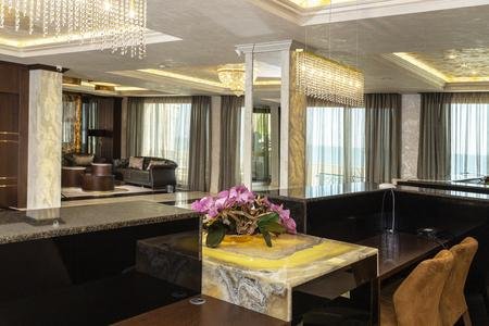 Onyx Beach Residence - Free Parking & Beach Access, Bourgas