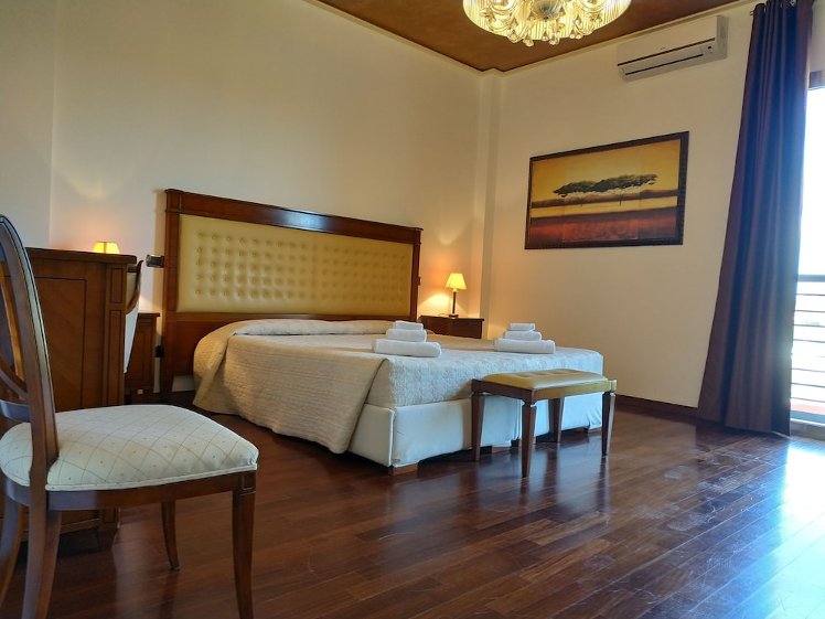 Albatros Hotel, Catania