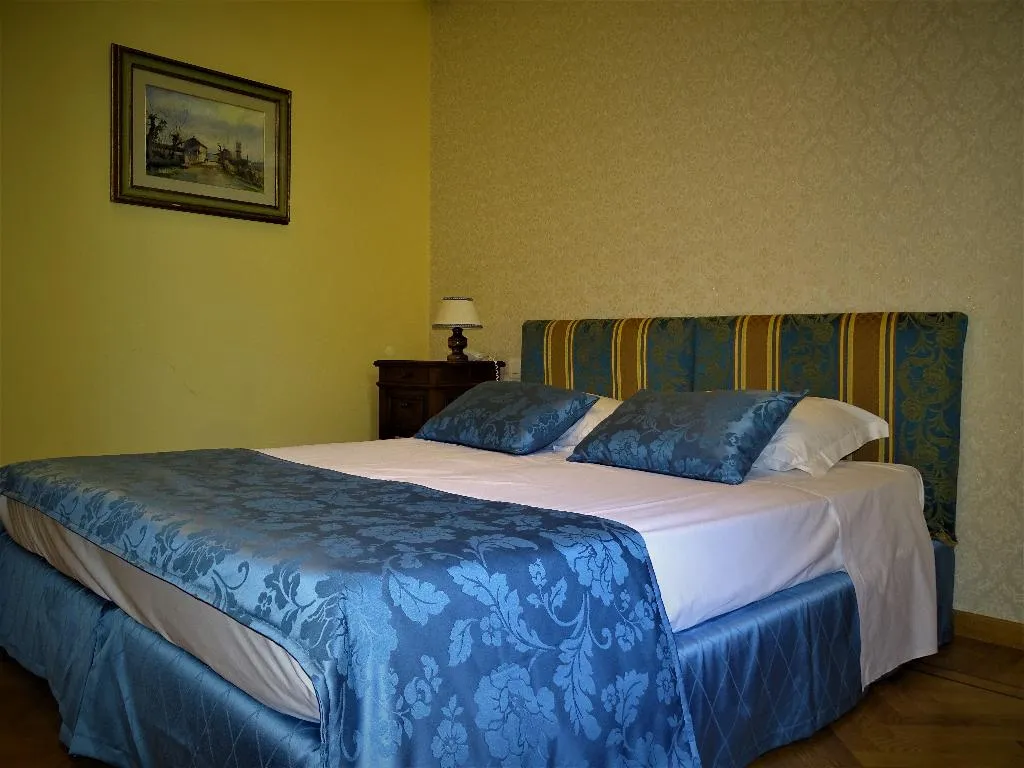 DOUBLE CLASSIC Room, Hotel Il Granduca, Florence