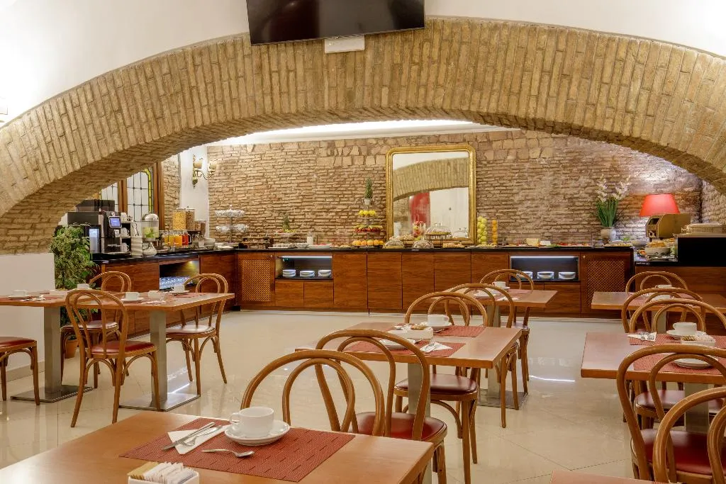 Restaurant, Hotel Della Torre Argentina, Rome