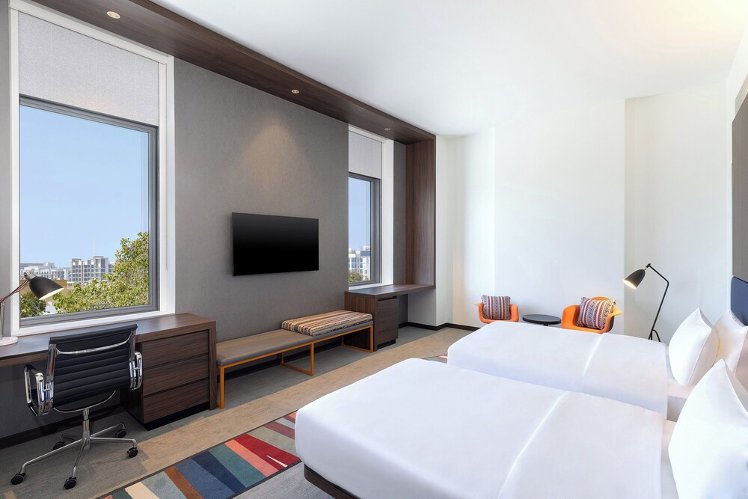 Aloft Al Mina, Dubai