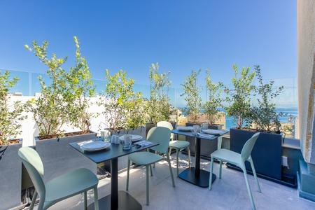 JL Hotel, Malta