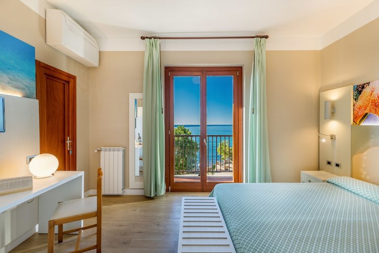El Balear, Alghero