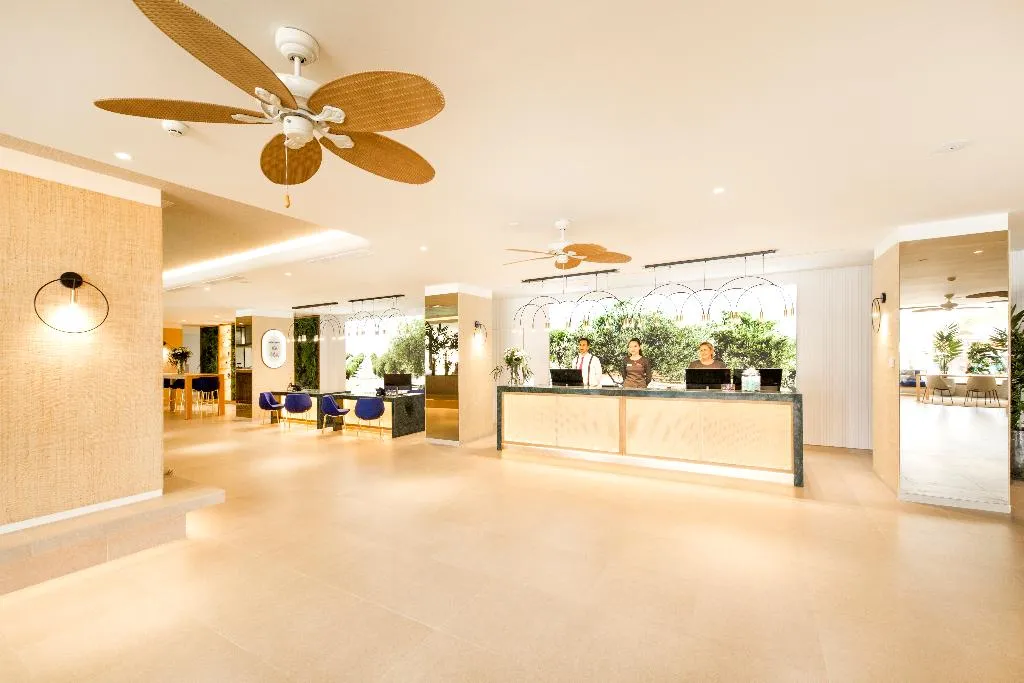 Lobby, FERGUS Style Tobago, Majorca
