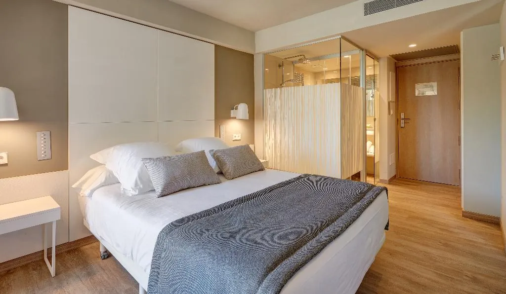 DOUBLE SINGLE USE SEA VIEW WITH BALCONY Room, Protur Bonamar, Majorca