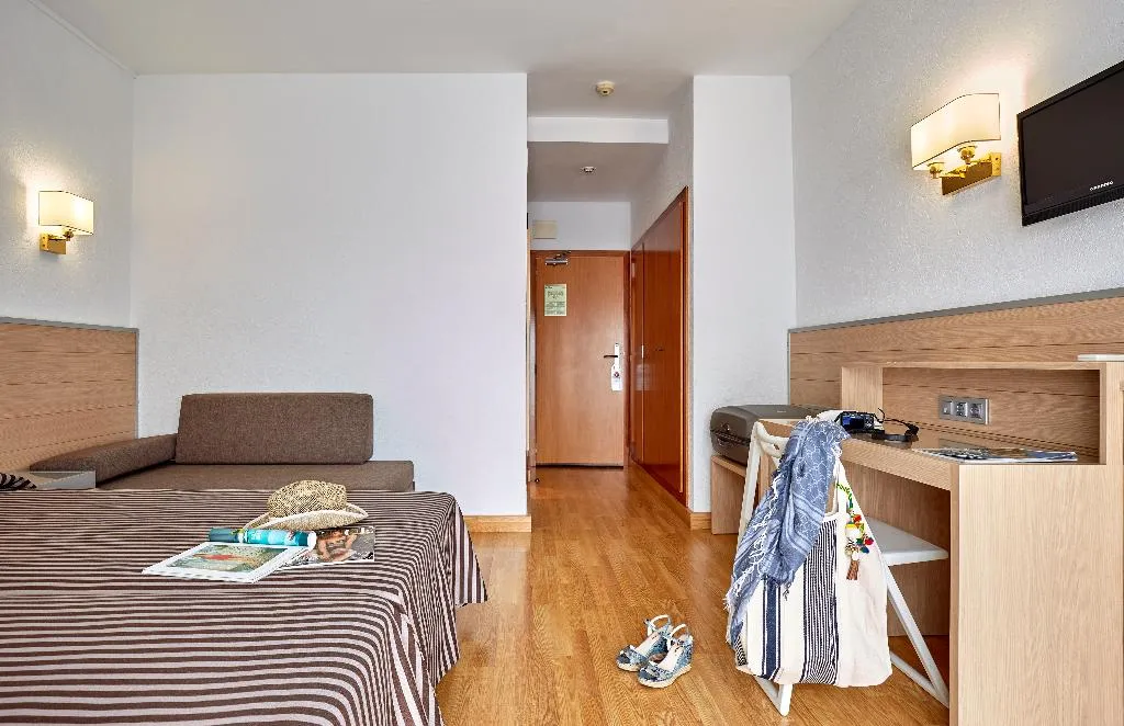 Double or Twin STANDARD Room, Gran Hotel Flamingo - Adults Only, Costa Brava