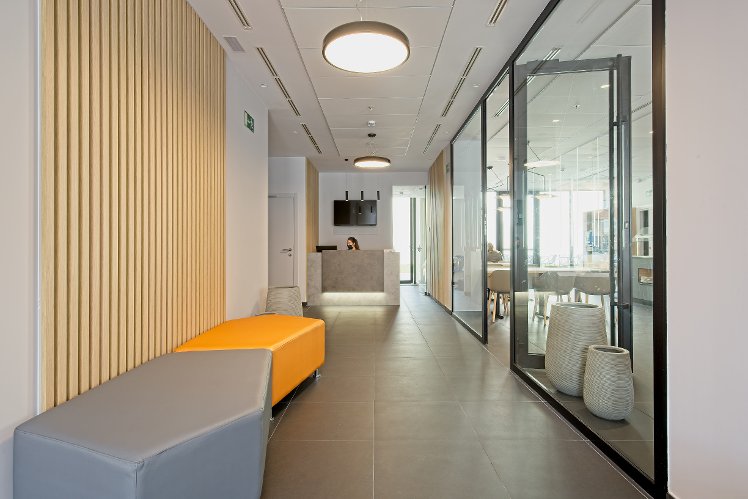 Dwo Yuste Alcalã¡, Madrid