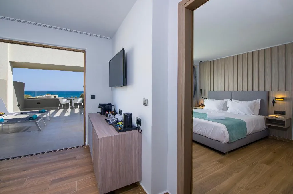 SUITE EXECUTIVE SEA VIEW Room, MYRION BEACH RESORT & Spa, Crete