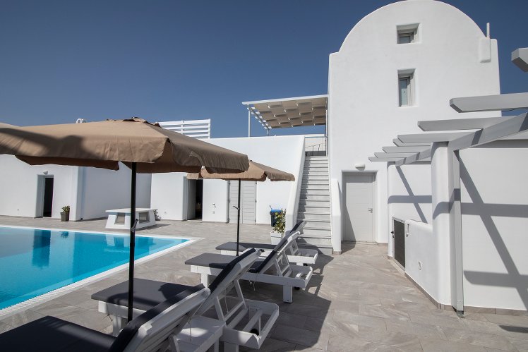 Petra Aqua Villa, Santorini