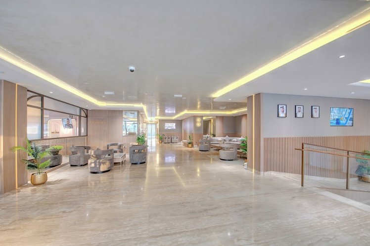 Royal Regency Suites Dubai Marina, Dubai