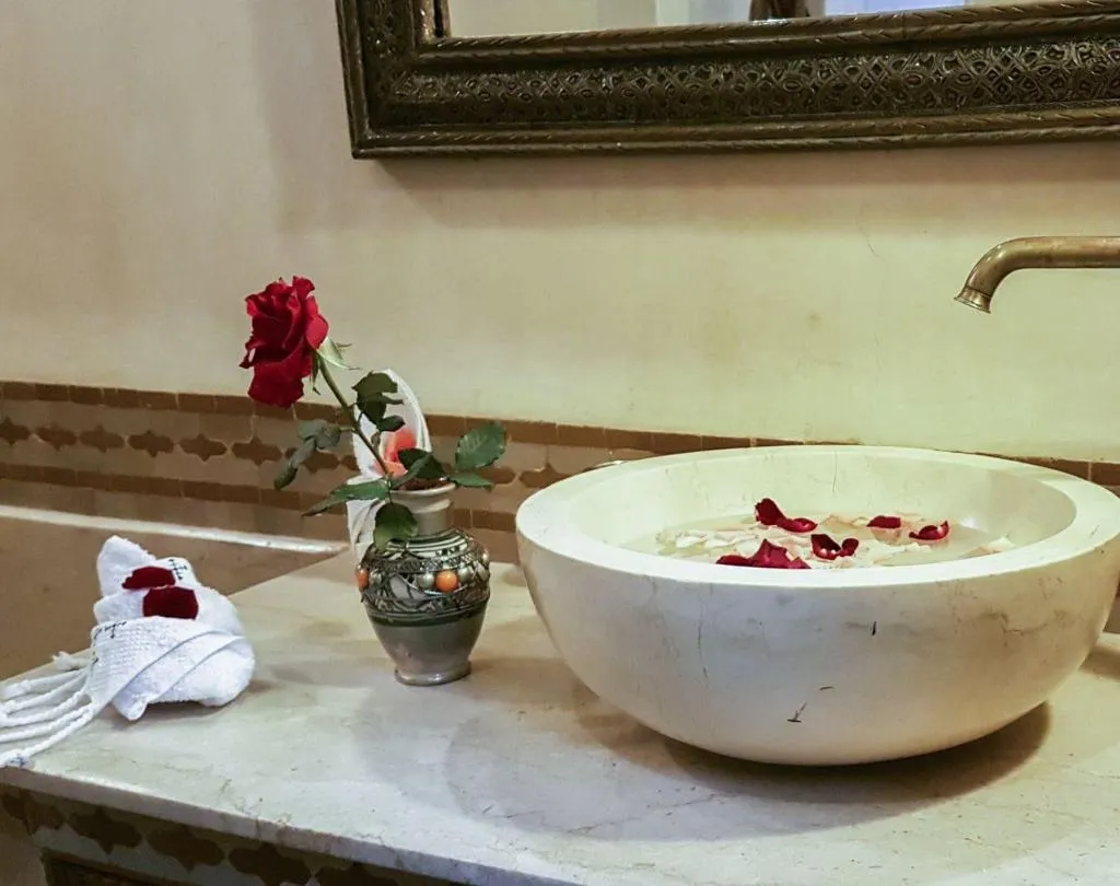 Room, Riad Gallery 49, Marrakech