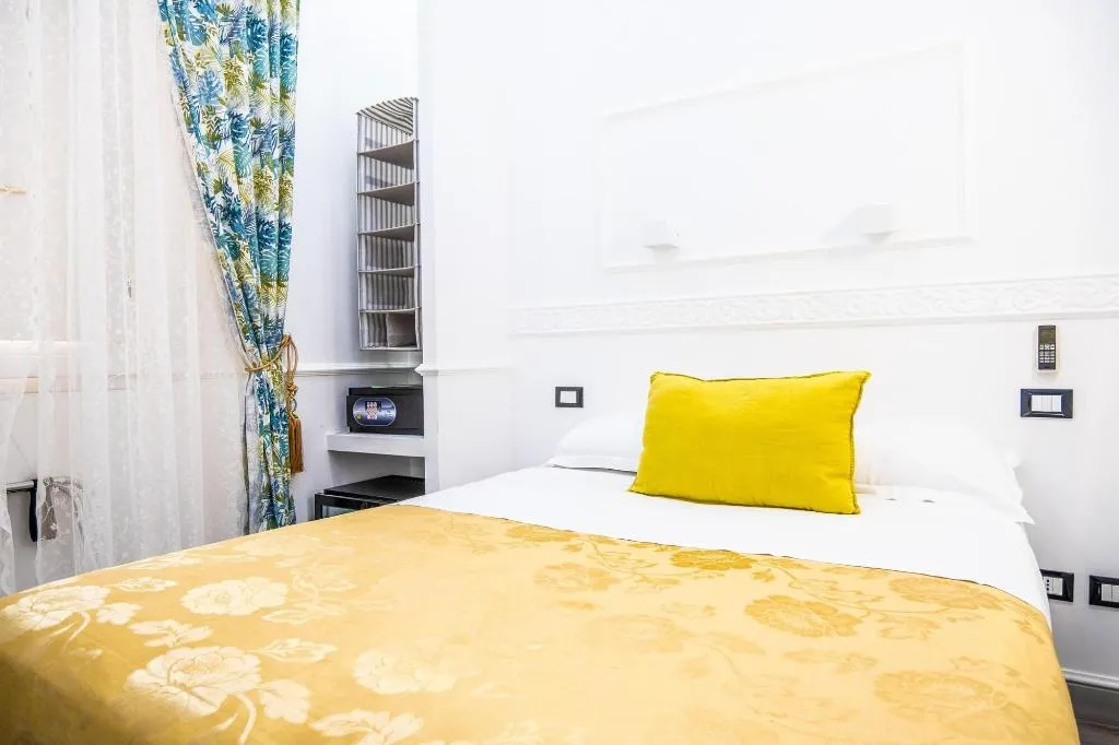 DOUBLE ECONOMY Room, Locanda Parlamento, Rome