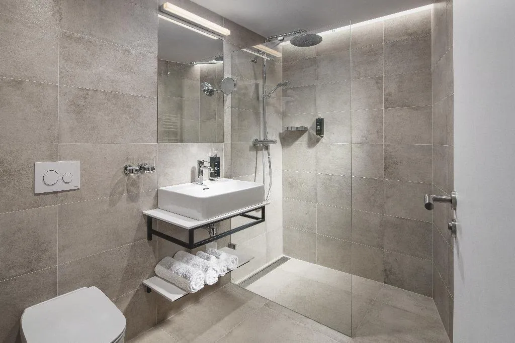 SINGLE DELUXE Room, Mamaison Residence Downtown, Prague