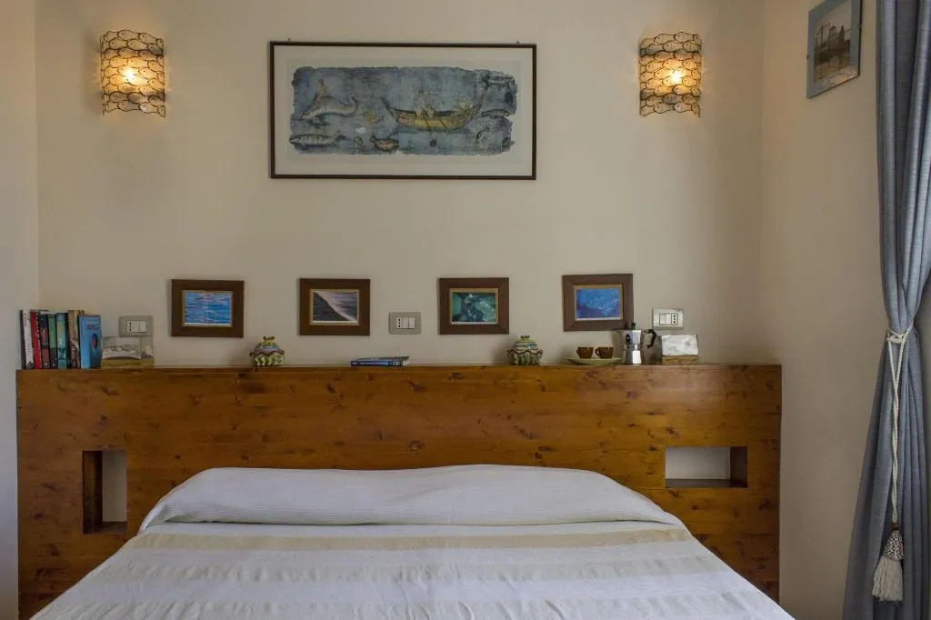 Room, B&B Cerasiello, Naples