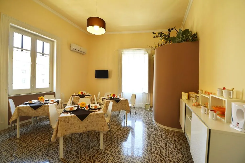 Restaurant, 174 Via Roma, Palermo