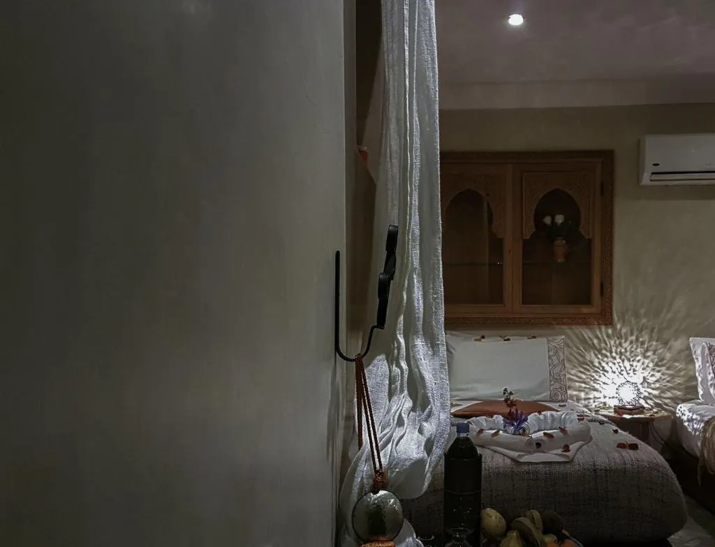 Room, Riad Gallery 49, Marrakech