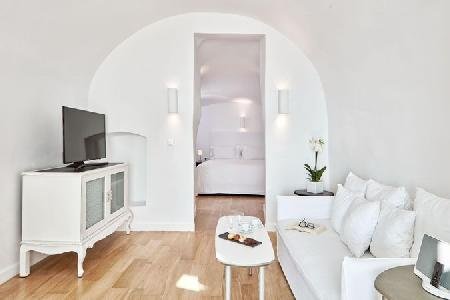 Diakonis Studios, Rhodes