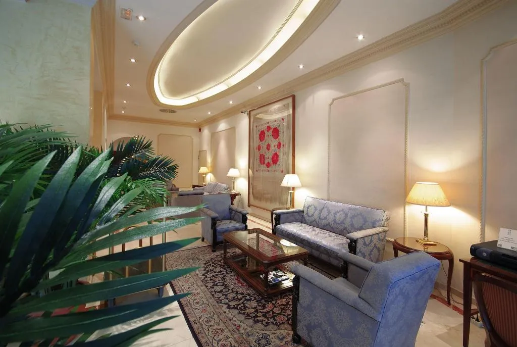 Lobby, Roger de Lluria, Barcelona