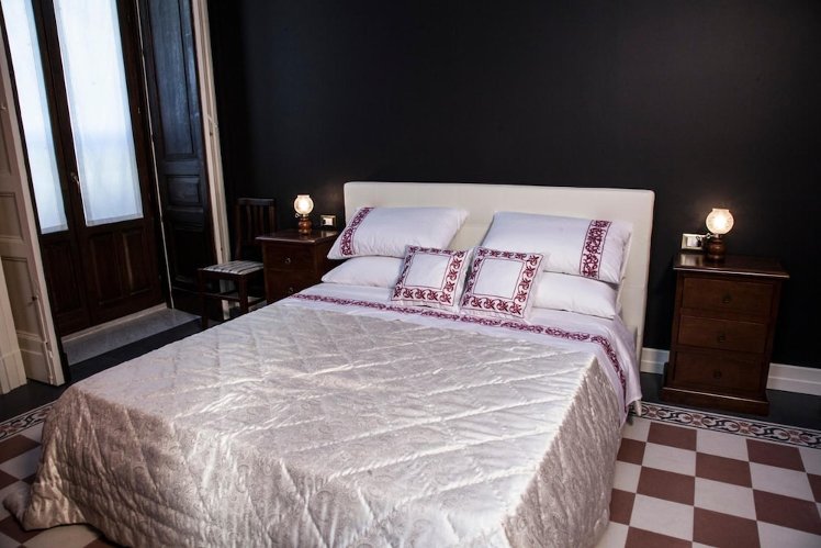 Art Fashion House Luxury Rooms, Catania