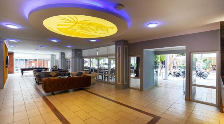 Exterior, Ada, Antalya