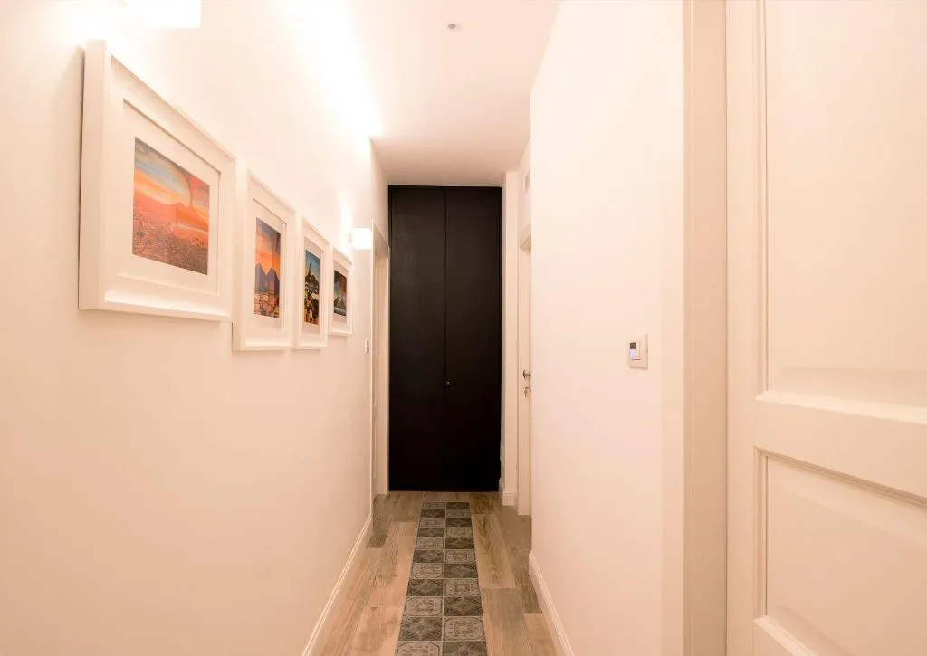 Lobby, Real Giardinetto A Toledo, Naples
