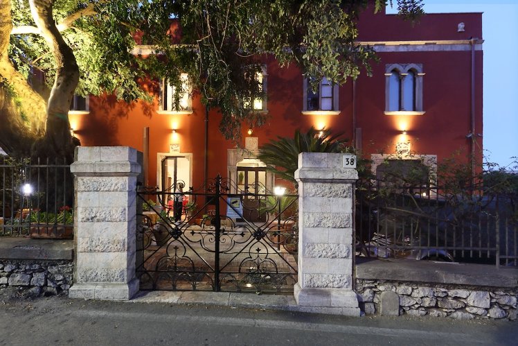 Villa Astoria, Taormina