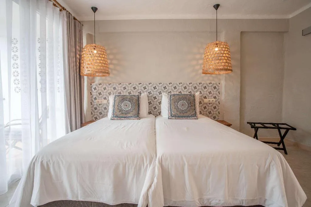 Room, Marble Hotel Stella Maris, Ibiza