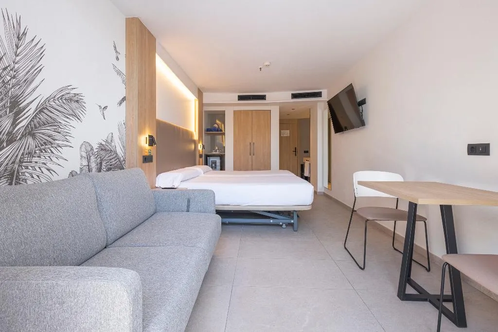 DOUBLE SINGLE USE CAPACITY 1 Room, MYND Adeje, Tenerife