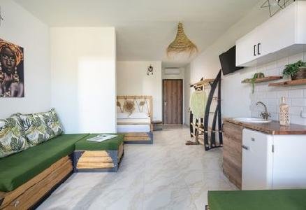 Simon King Studios & Apartments, Halkidiki
