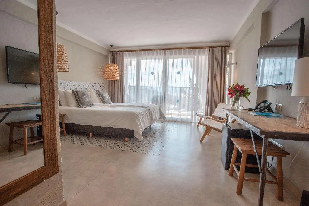 Room, Marble Hotel Stella Maris, Ibiza