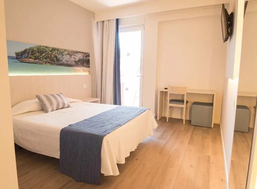 DOUBLE SINGLE USE STANDARD Room, Ona Luna Park Adults Only, Majorca