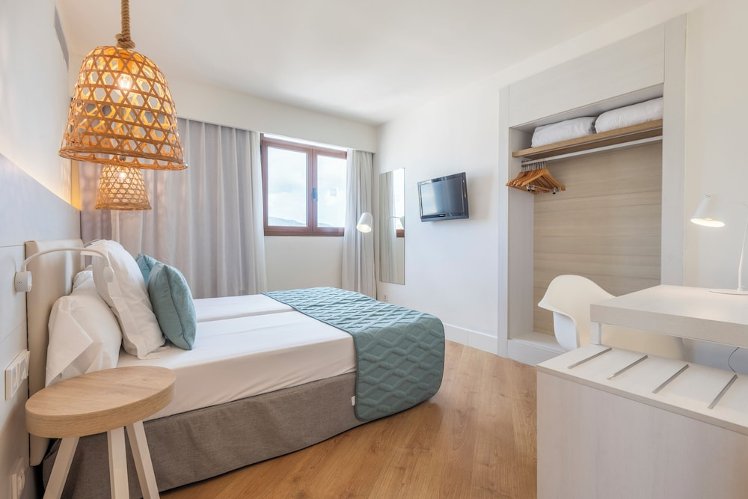 Leonardo Royal Hotel Ibiza Santa Eulalia, Ibiza