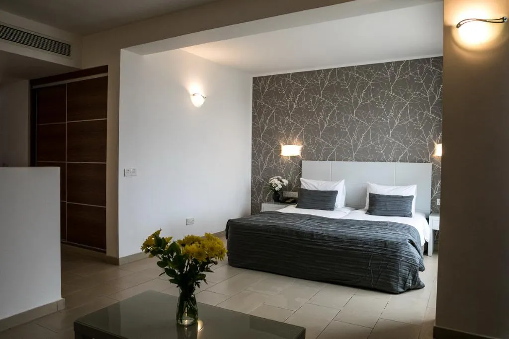 JUNIOR SUITE STANDARD Room, Theo Sunset Bay Hotel, Cyprus