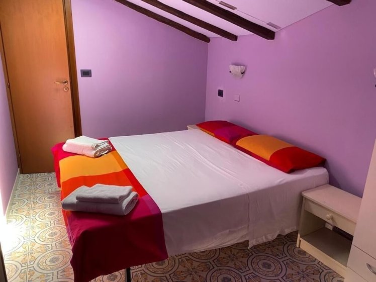 Bed & Breakfast PHENICUSA, Catania