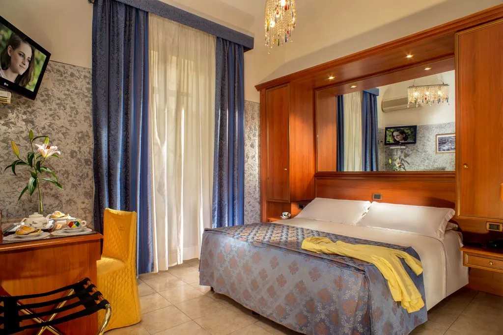 DOUBLE STANDARD Room, Assisi, Rome