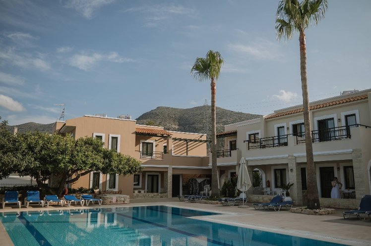 Dionysos Hotel Apartments & Studios, Crete