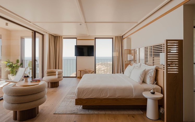 Aethos Ericeira, Lisbon
