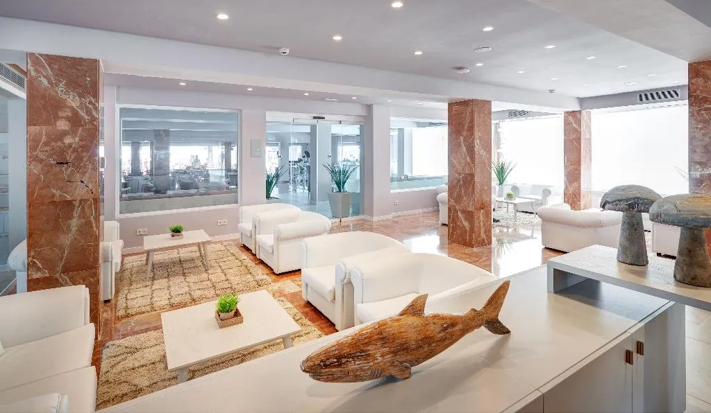 Lobby, Protur Bonamar, Majorca