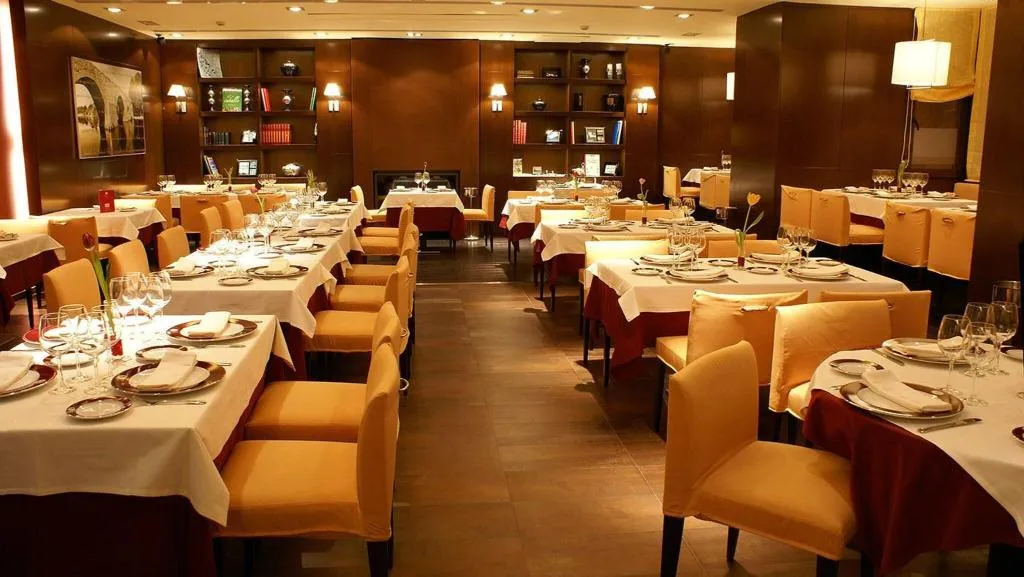 Restaurant, Hotel Mirador De Gredos, Madrid