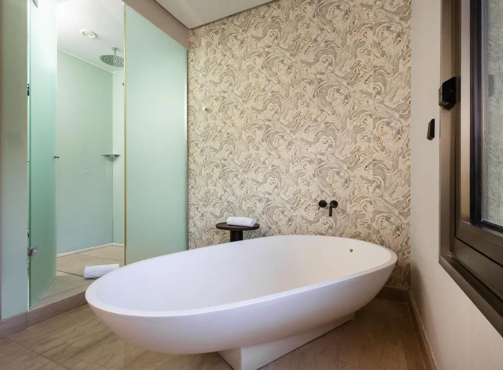 DOUBLE EXECUTIVE Room, Miramar Barcelona GL Newly Renovated, Barcelona