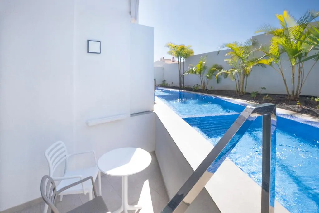 Double or Twin CAPACITY 2 Room, MYND Adeje, Tenerife