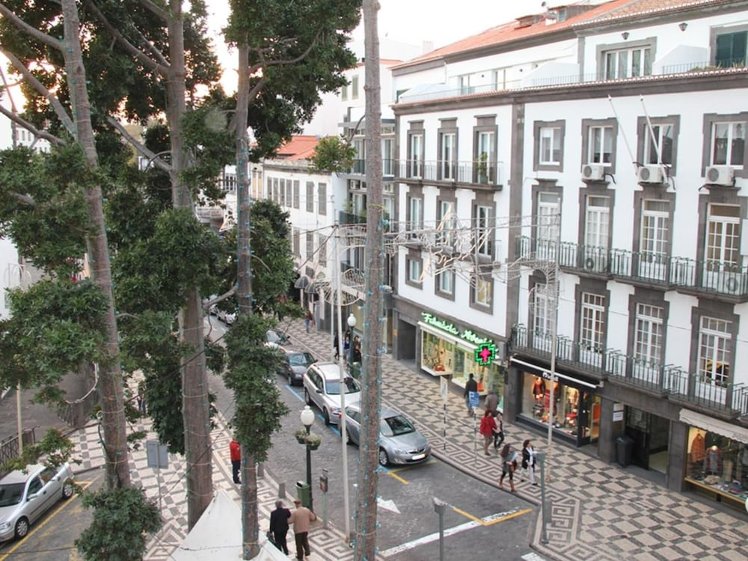 Pensão Astoria, Madeira