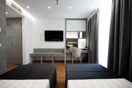 Naos Luxury Resort, Kavaje
