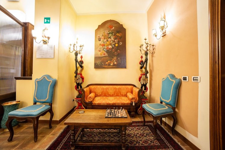 B&B Galileo 2000, Florence